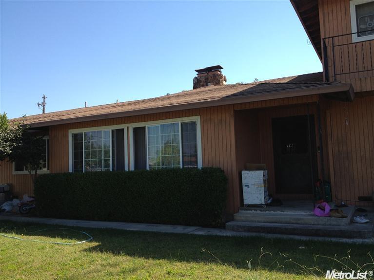 1812 Baugh St, Olivehurst, CA 95961 photo 2