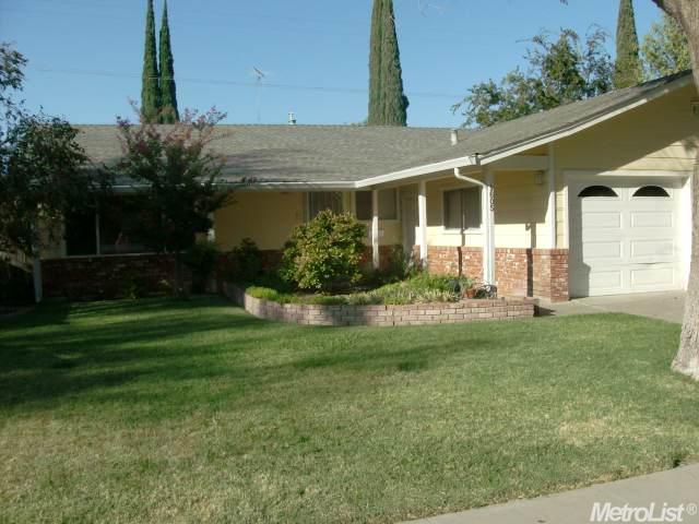 1605 Lavender Ln, Modesto, CA 95355 photo 1