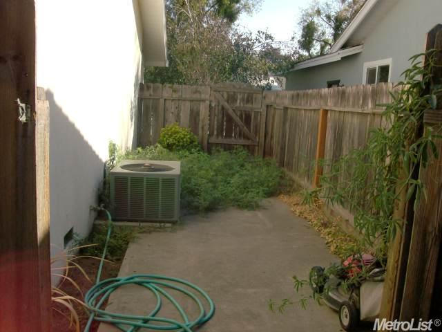 1605 Lavender Ln, Modesto, CA 95355 photo 4