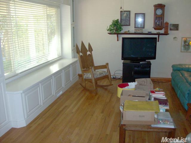 1605 Lavender Ln, Modesto, CA 95355 photo 5