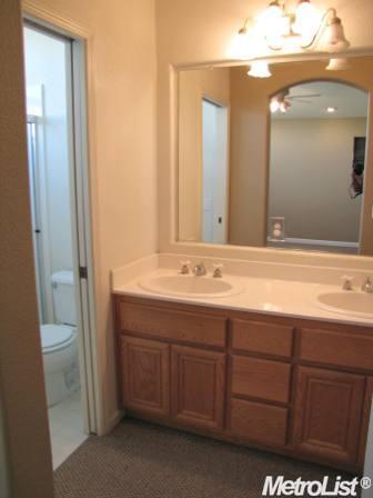 2013 Landing Ct, Modesto, CA 95357 photo 20