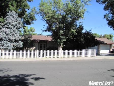 1525 Heather Ave, Modesto, CA 95350 photo 1