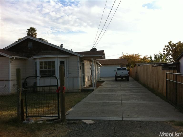 28885 Quincy St, Madison, CA 95653 photo 2
