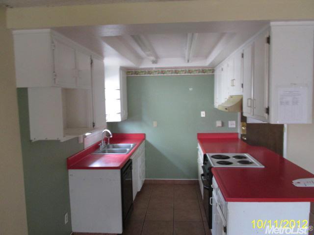 1805 Darwin Ave, Ceres, CA 95307 photo 3