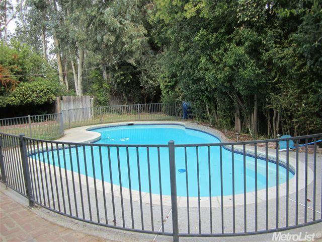 4408 Woodview St, Carmichael, CA 95608 photo 13
