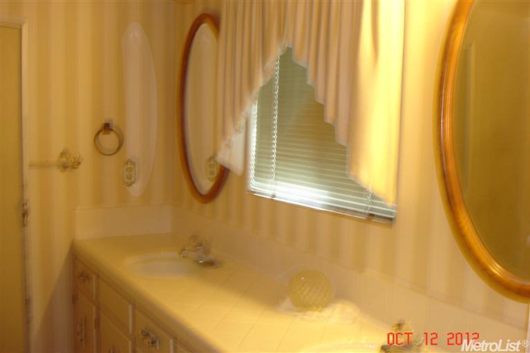 23707 Kincaid Rd, Manteca, CA 95337 photo 8