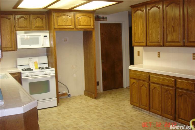 23707 Kincaid Rd, Manteca, CA 95337 photo 7