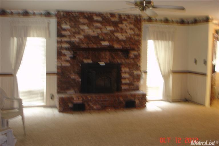 23707 Kincaid Rd, Manteca, CA 95337 photo 4