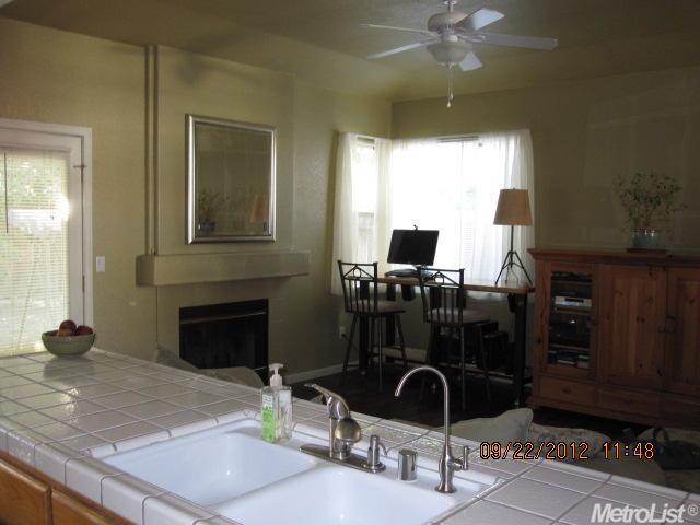 3618 Amethyst Dr, Rocklin, CA 95677 photo 4
