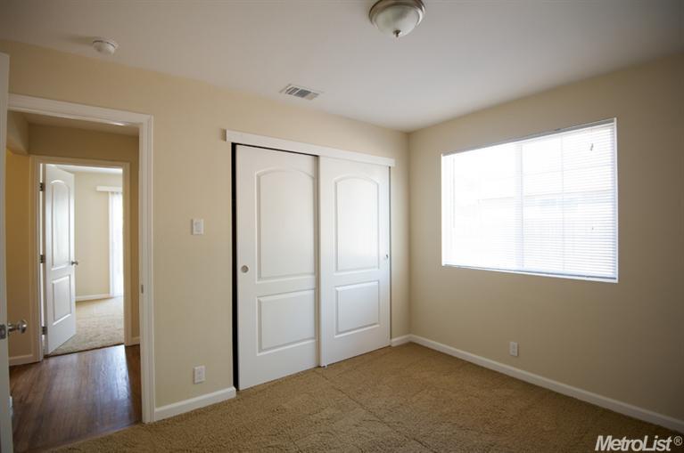 6611 Lincoln Ave, Carmichael, CA 95608 photo 4
