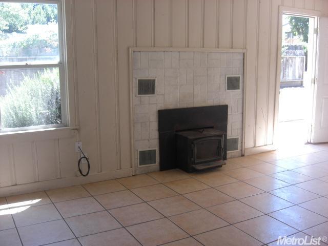 360 School Ave, Oakdale, CA 95361 photo 8