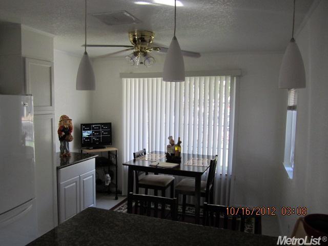 1404 Elm Ave, Modesto, CA 95351 photo 7