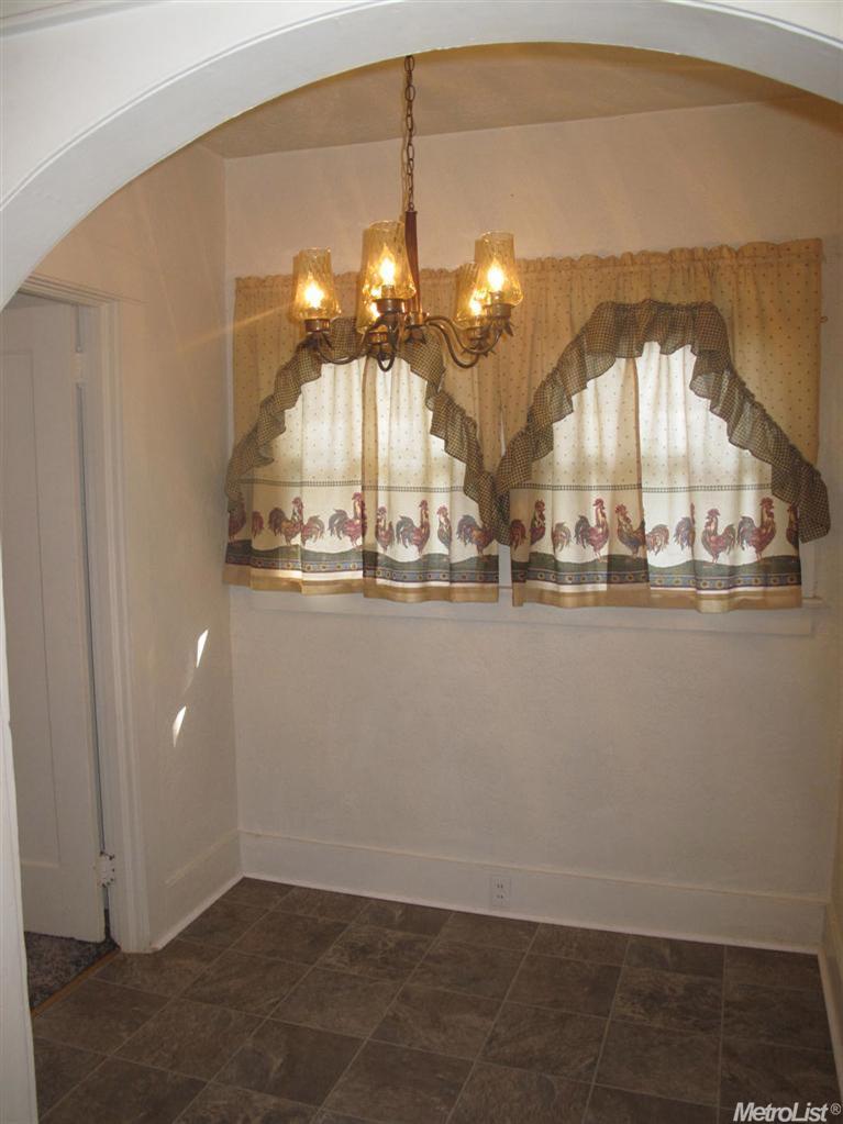 309 Locust St, Modesto, CA 95351 photo 5