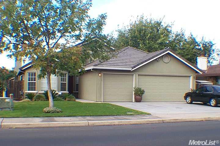1325 N Rosemore Ave, Modesto, CA 95358 photo 1