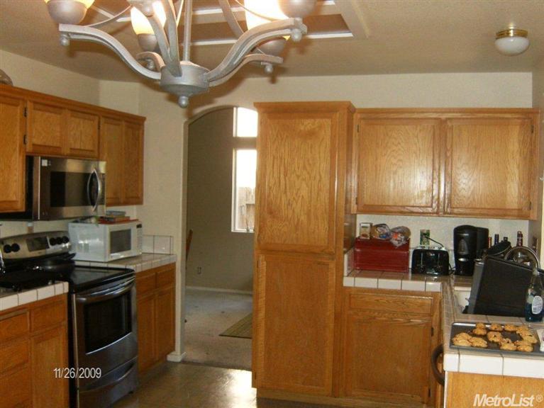544 Codington Way, Modesto, CA 95357 photo 3