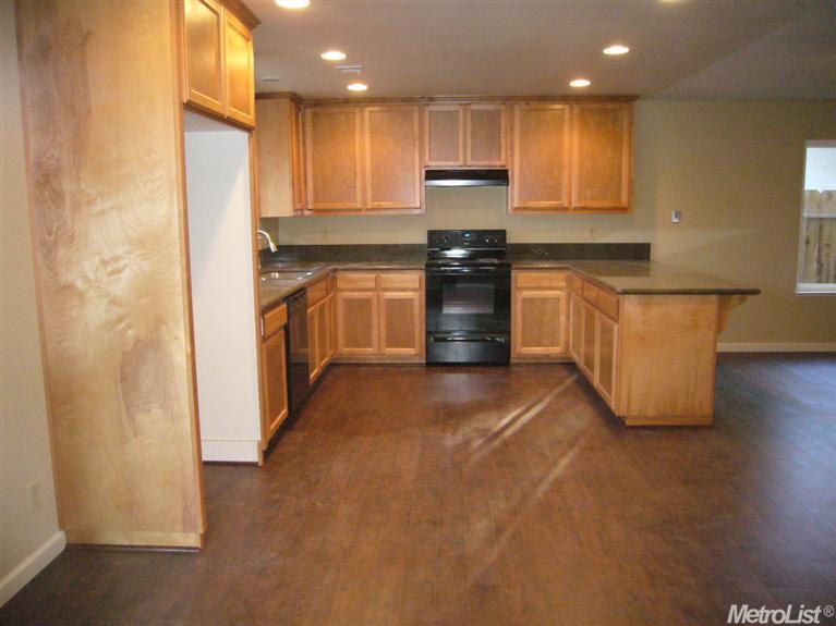 1904 Dorset Ln, Modesto, CA 95355 photo 5
