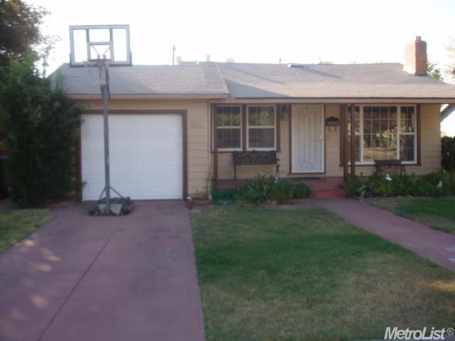 711 Westwood Ave, Lodi, CA 95242 photo 1