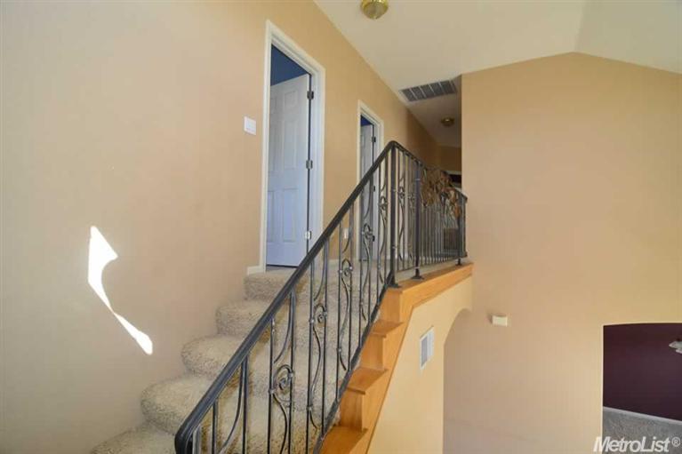 726 Hunter Pl, Folsom, CA 95630 photo 14