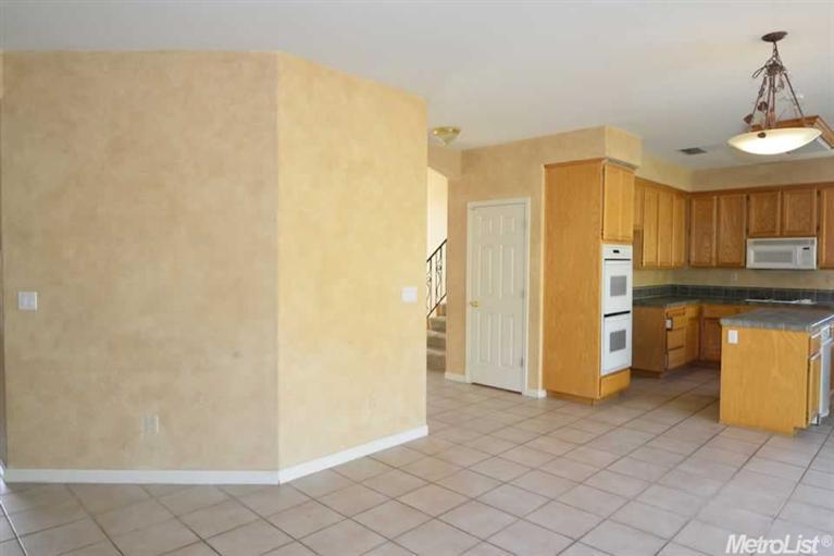 726 Hunter Pl, Folsom, CA 95630 photo 5