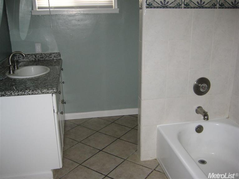 8691 El Modena Ave, Elverta, CA 95626 photo 5