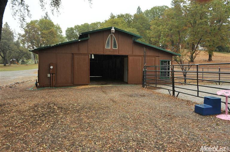 13780 Sunshine Meadows Trl, Grass Valley, CA 95945 photo 3