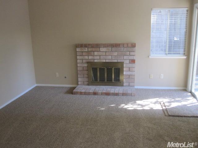 82 Edward Ct, Tracy, CA 95376 photo 4