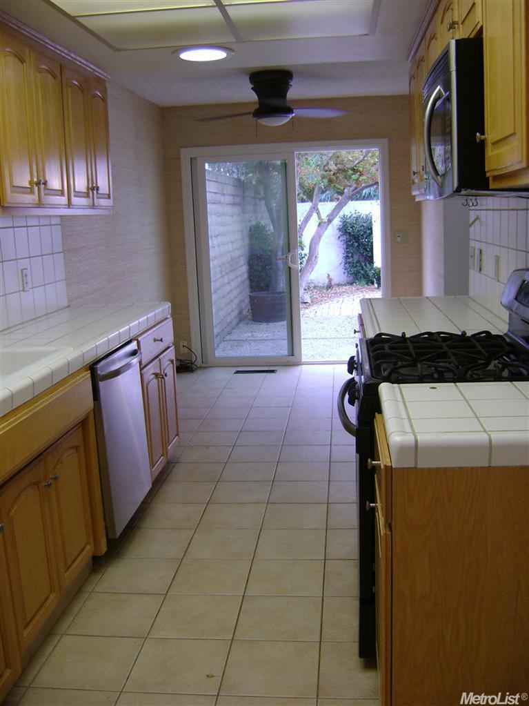 810 Murphy Dr, Turlock, CA 95380 photo 12