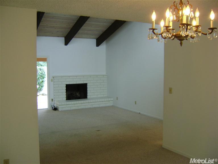 810 Murphy Dr, Turlock, CA 95380 photo 9