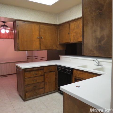 5432 Valhalla Dr, Carmichael, CA 95608 photo 3