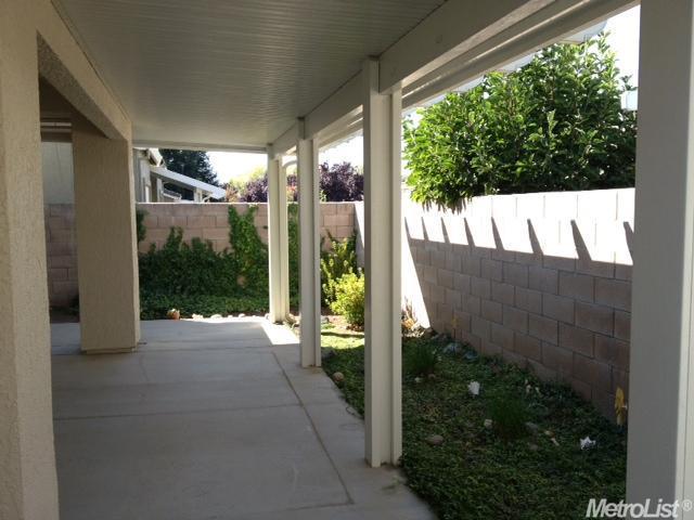 454 Clearstone Pl, Folsom, CA 95630 photo 4
