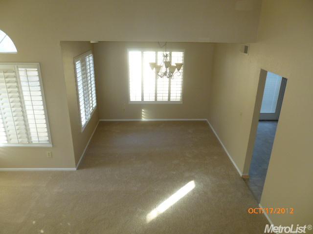8463 Buford Ct, Antelope, CA 95843 photo 3