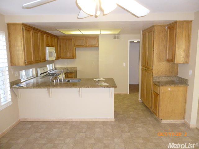 8463 Buford Ct, Antelope, CA 95843 photo 5