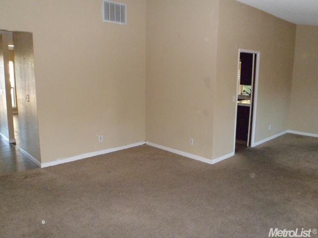 540 Fullerton Dr, Turlock, CA 95382 photo 7