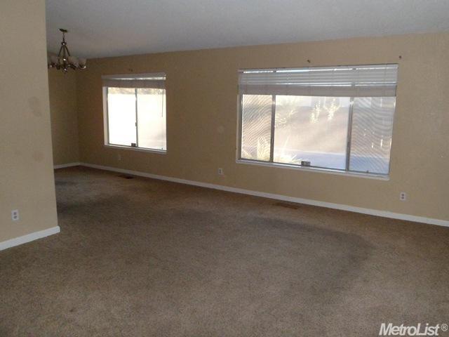 540 Fullerton Dr, Turlock, CA 95382 photo 8