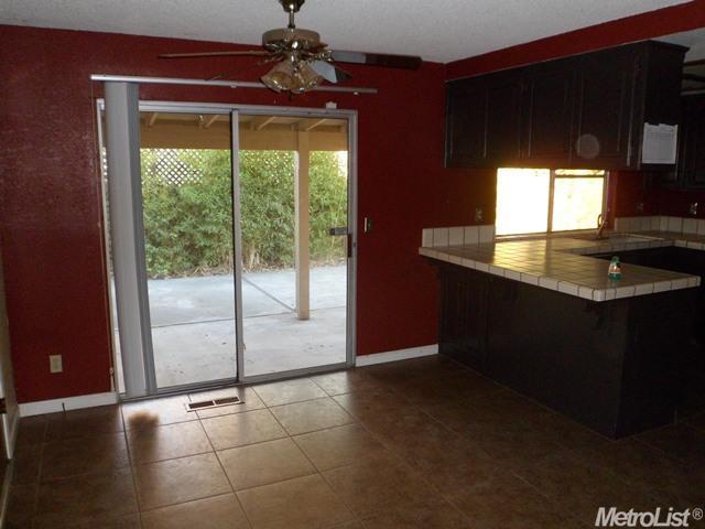 540 Fullerton Dr, Turlock, CA 95382 photo 3
