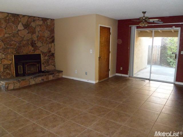 540 Fullerton Dr, Turlock, CA 95382 photo 5
