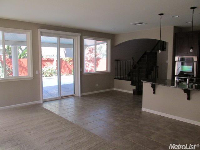 4217 Noah Ct, Modesto, CA 95356 photo 5