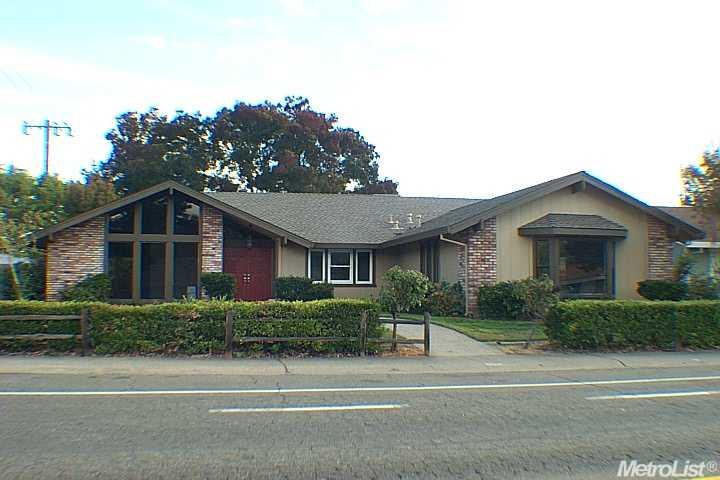 4595 5th St, Rocklin, CA 95677 photo 1