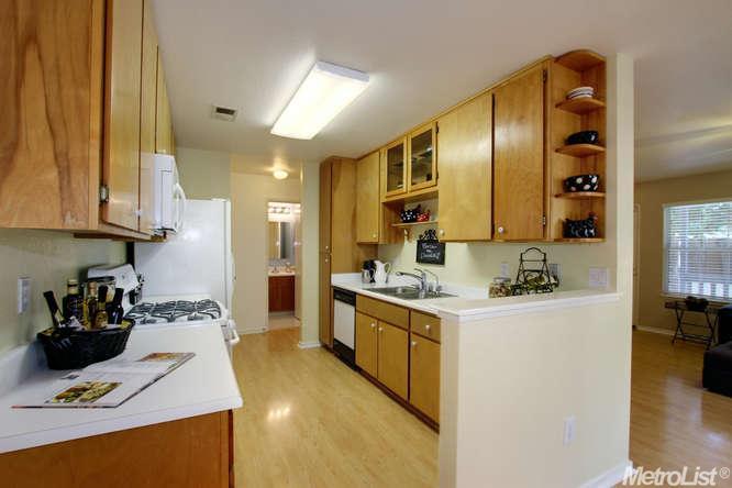 2709 Javier Pl, Davis, CA 95618 photo 11