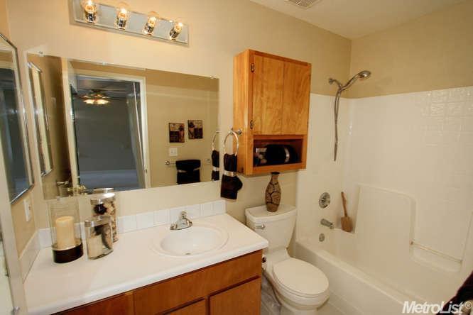 2709 Javier Pl, Davis, CA 95618 photo 16