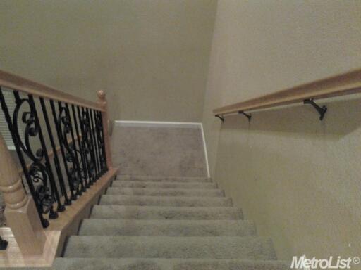 9369 Vintner Cir, Patterson, CA 95363 photo 4