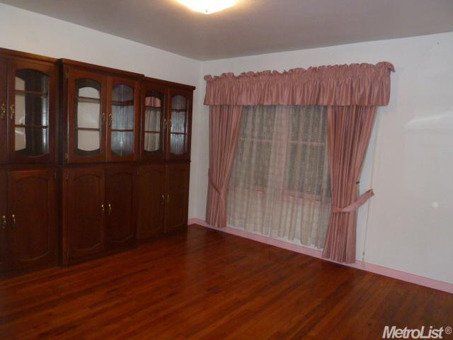7500 Florin Rd, Sacramento, CA 95828 photo 4