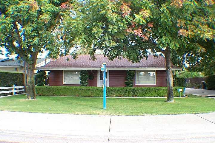2443 W Rumble Rd, Modesto, CA 95350 photo 1