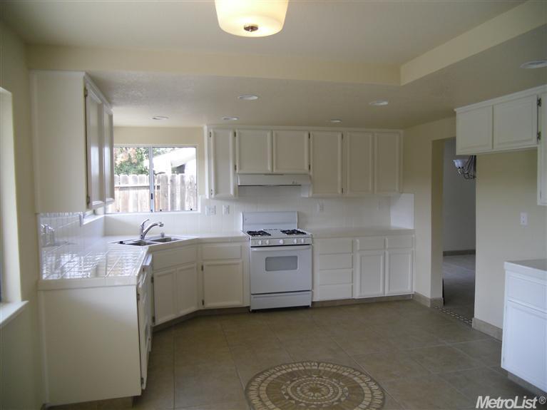 3400 Burnside Ave, Modesto, CA 95354 photo 5