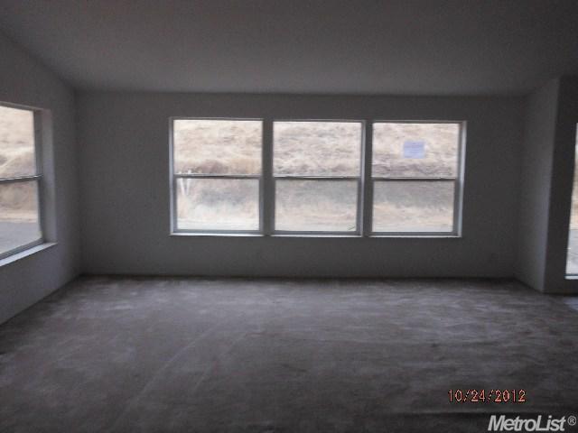 12373 Creek View Dr, Grass Valley, CA 95949 photo 6