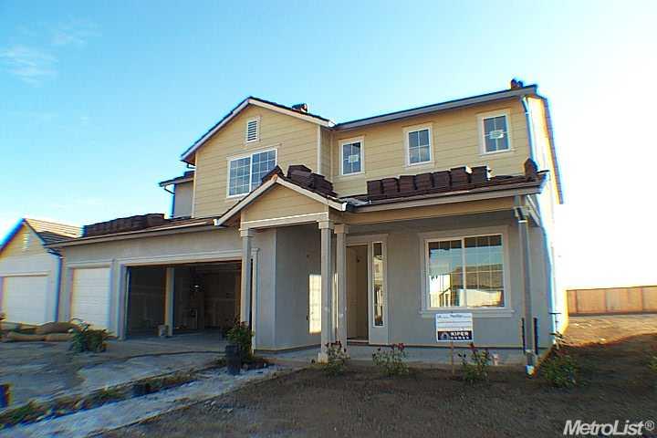 1522 Dasiy Dr, Patterson, CA 95363 photo 1