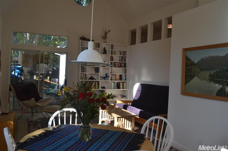 2427 Albany Ave, Davis, CA 95618 photo 3