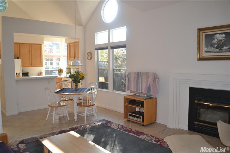 2427 Albany Ave, Davis, CA 95618 photo 5