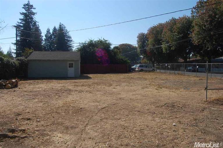 426 N Emerald Ave, Modesto, CA 95351 photo 12