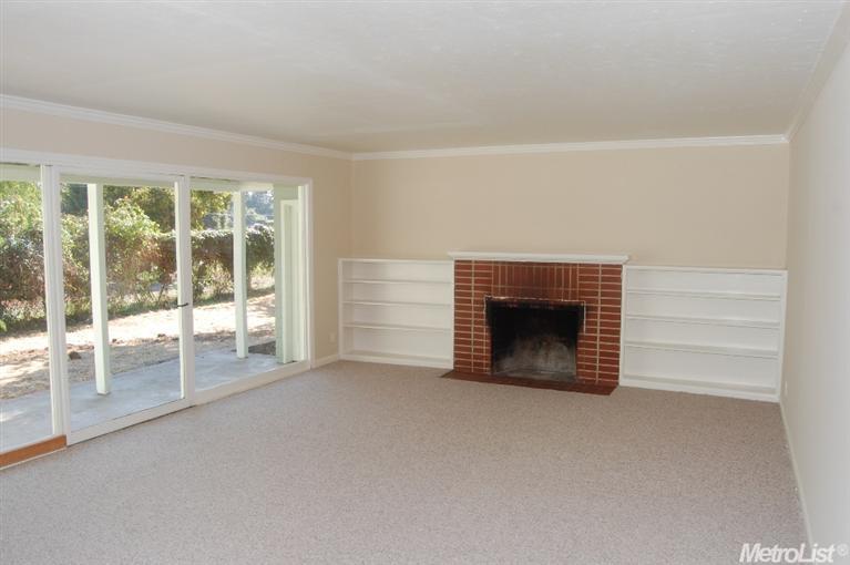 426 N Emerald Ave, Modesto, CA 95351 photo 4